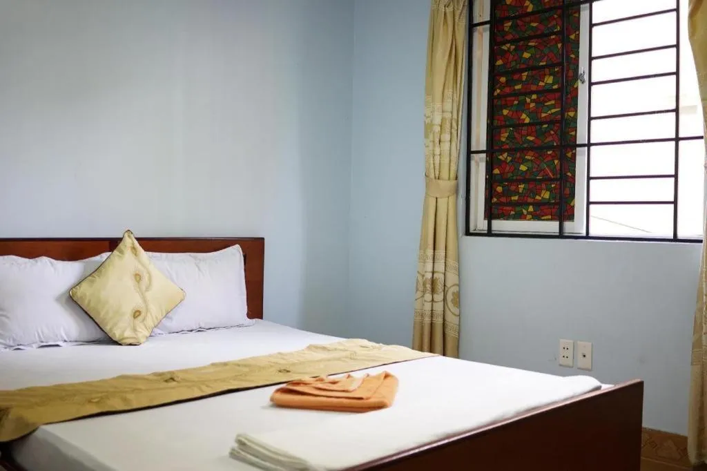 Bed in Ciao CatBa Hotel