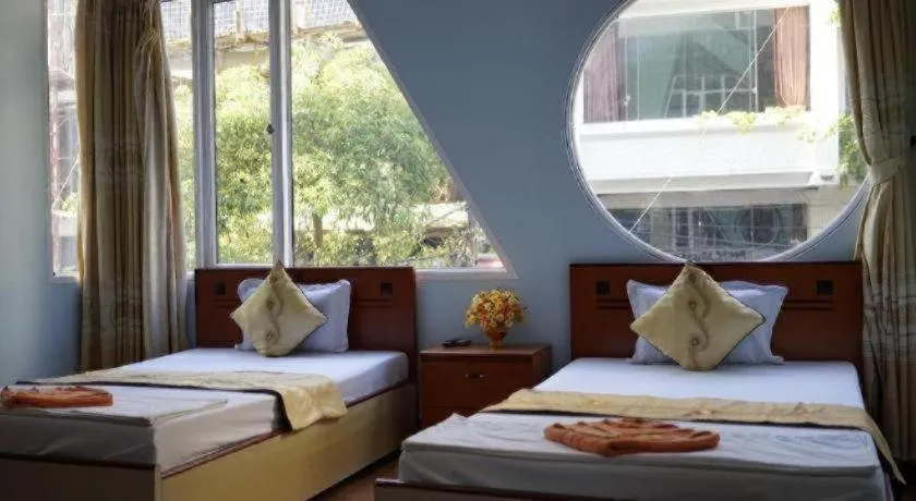 Bed in Ciao CatBa Hotel