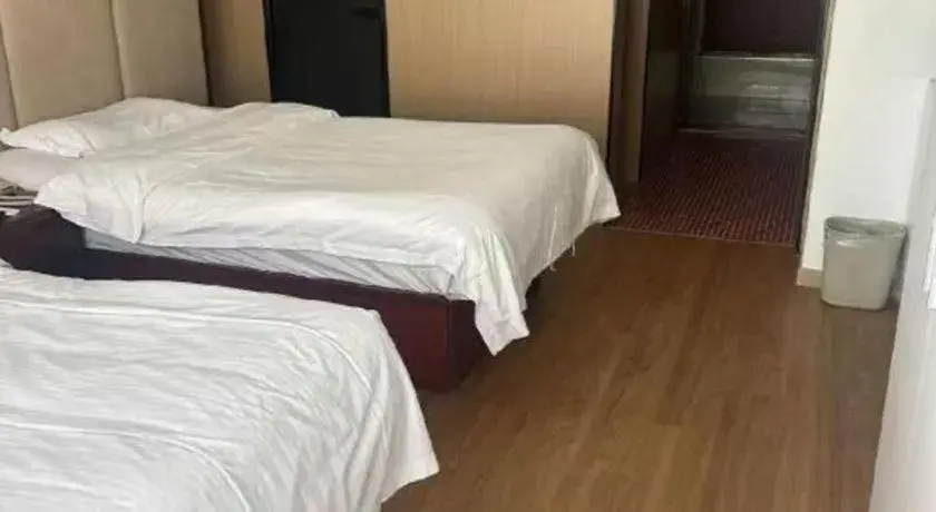 Bed in GreenTree Inn Weihai Liugongdao Wharf Qingdao North Road Express Hotel Bed in GreenTree Inn Weihai Liugongdao Wharf Qingdao North Road Express Hotel