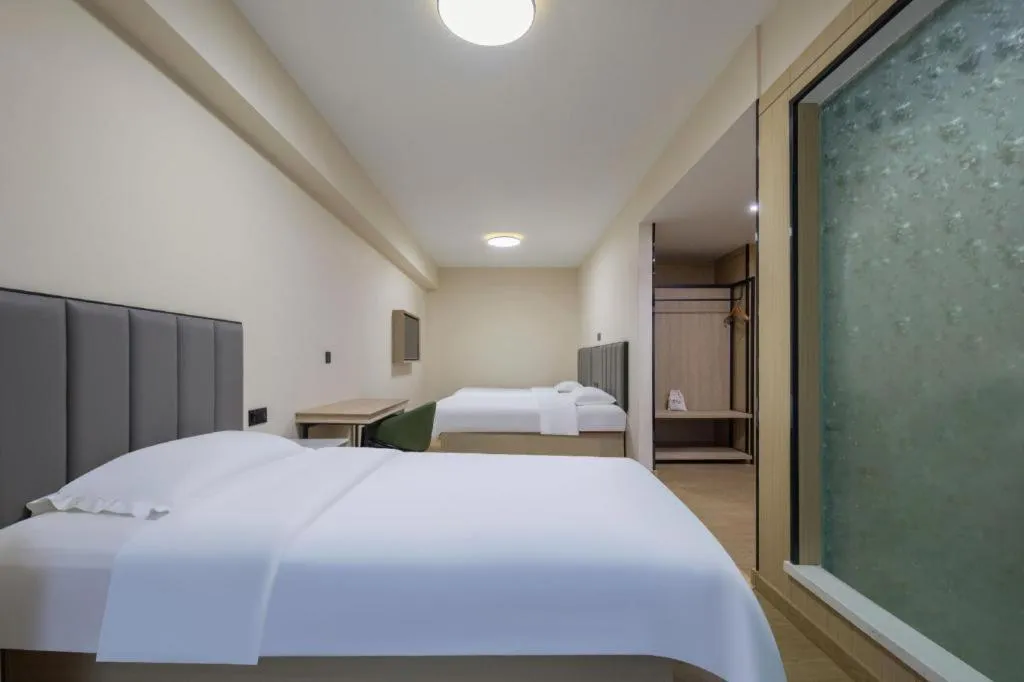 Bed in GreenTree Inn Weihai Liugongdao Wharf Qingdao North Road Express Hotel