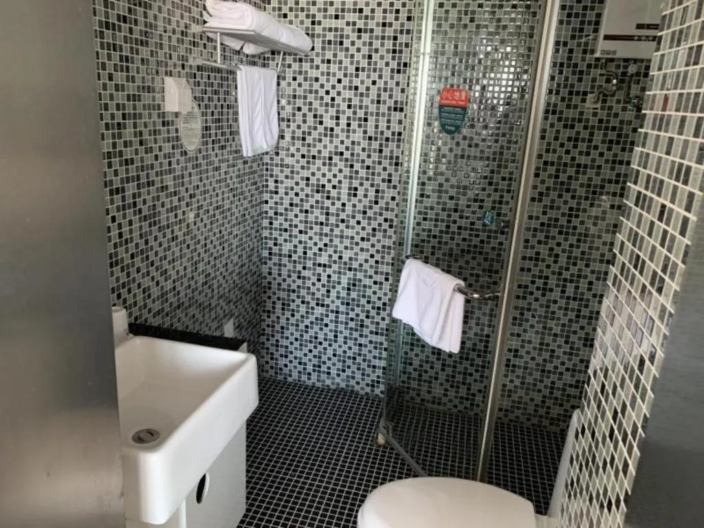 GreenTree Inn Weihai Liugongdao Wharf Qingdao North Road Express Hotel