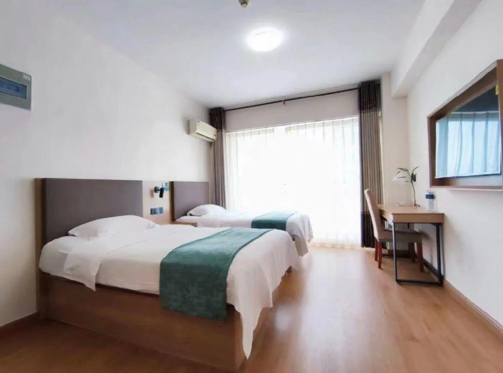 Bed in GreenTree Inn Weihai Liugongdao Wharf Qingdao North Road Express Hotel