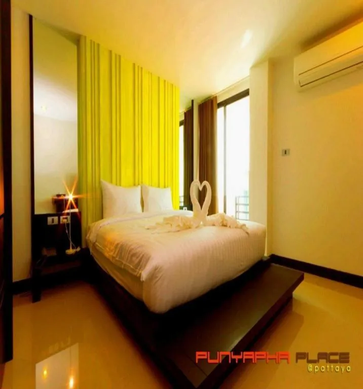 Bed in Punyapha Place