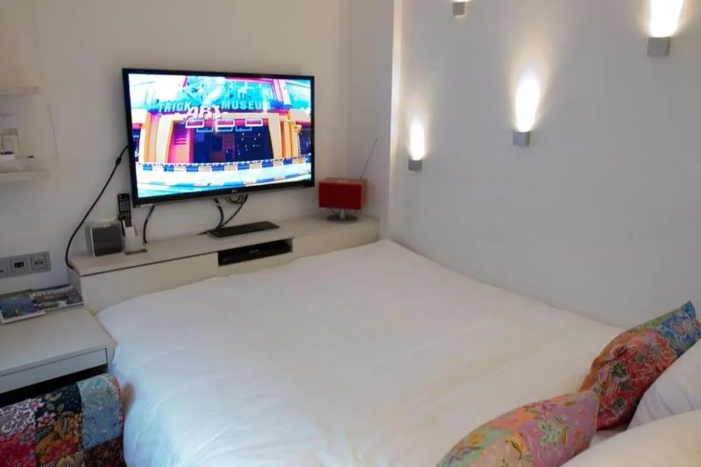 Bed in The Daulat Hotel