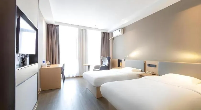 Bed in GreenTree Inn JiangSu NanJing South Railway Station South Square Express Hotel