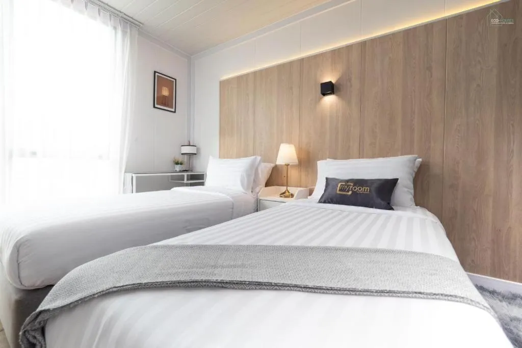 Bed in My Room by Sermsub