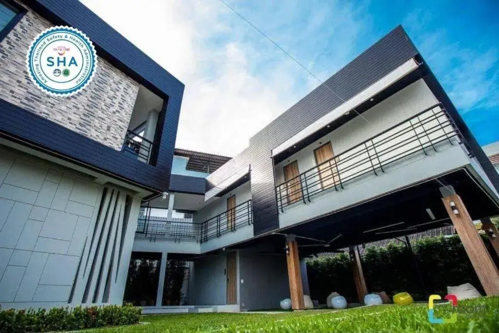 My Room by Sermsub My Room by Sermsub