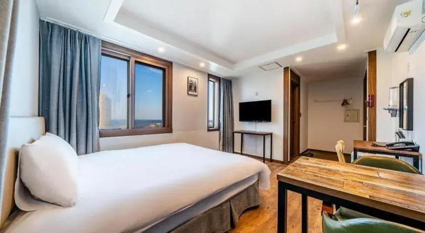 Bed in Check Inn Hotel Bed in Check Inn Hotel