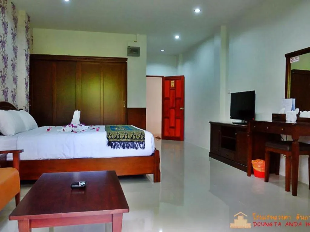 Bed in Doungta Anda Hotel Krabi