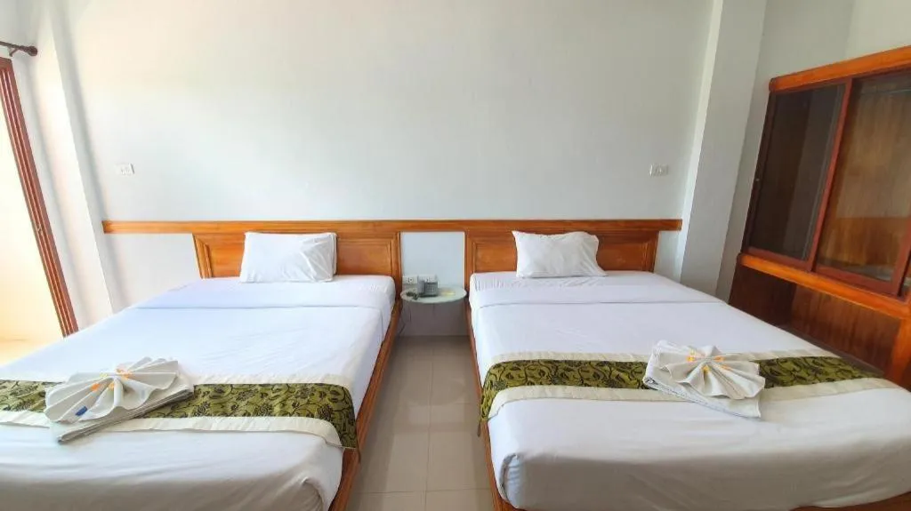 Bed in Doungta Anda Hotel Krabi