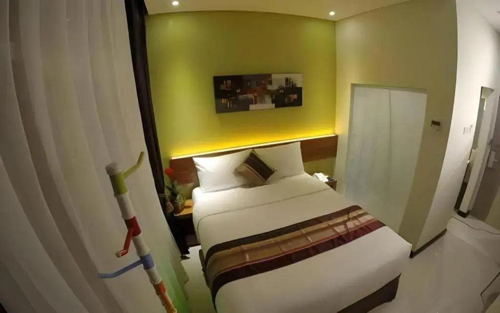 Bed in Biz Boulevard Hotel Bed in Biz Boulevard Hotel