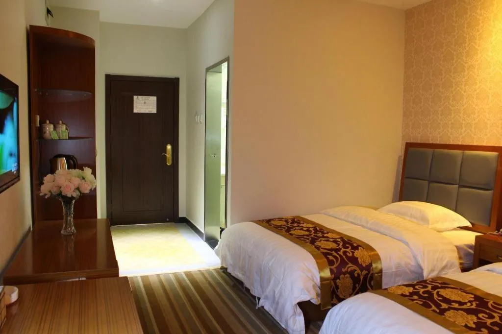 Bed in 169 Business Hotel