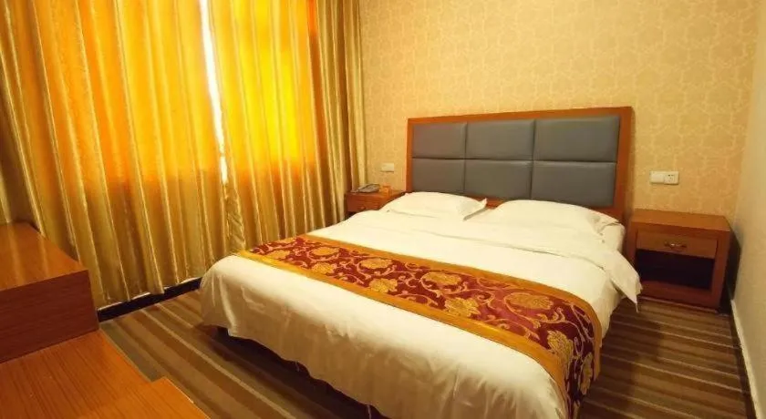 Bed in 169 Business Hotel