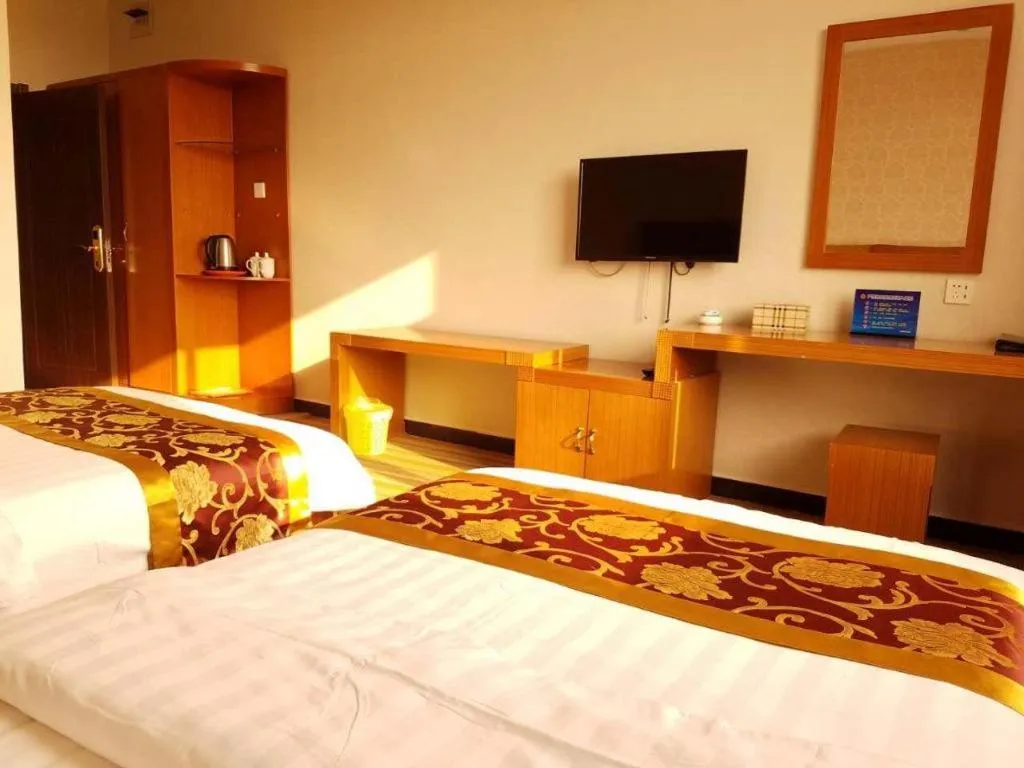 Bed in 169 Business Hotel