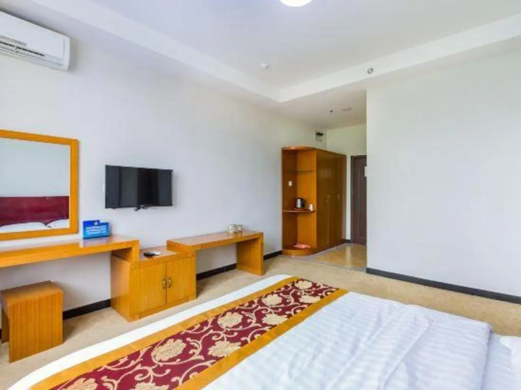 Bed in 169 Business Hotel