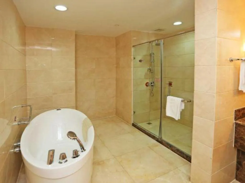 Bliss International Hotel Weihai