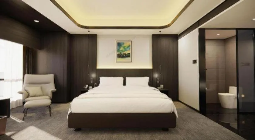 Bed in Changsha Jasmine International Hotel