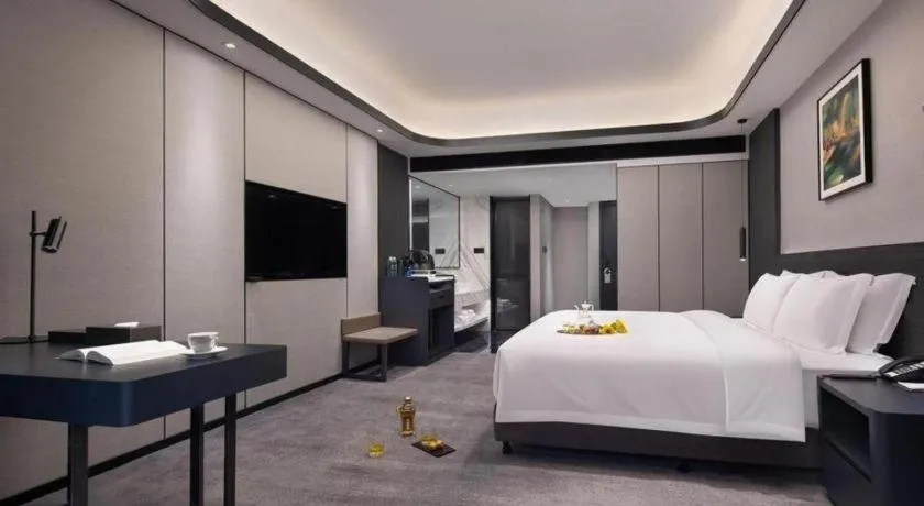 Bed in Changsha Jasmine International Hotel