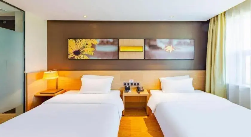 Bed in IU Hotel Tianjin Tianta Scenic Spot Wujiayao Metro Station Bed in IU Hotel Tianjin Tianta Scenic Spot Wujiayao Metro Station