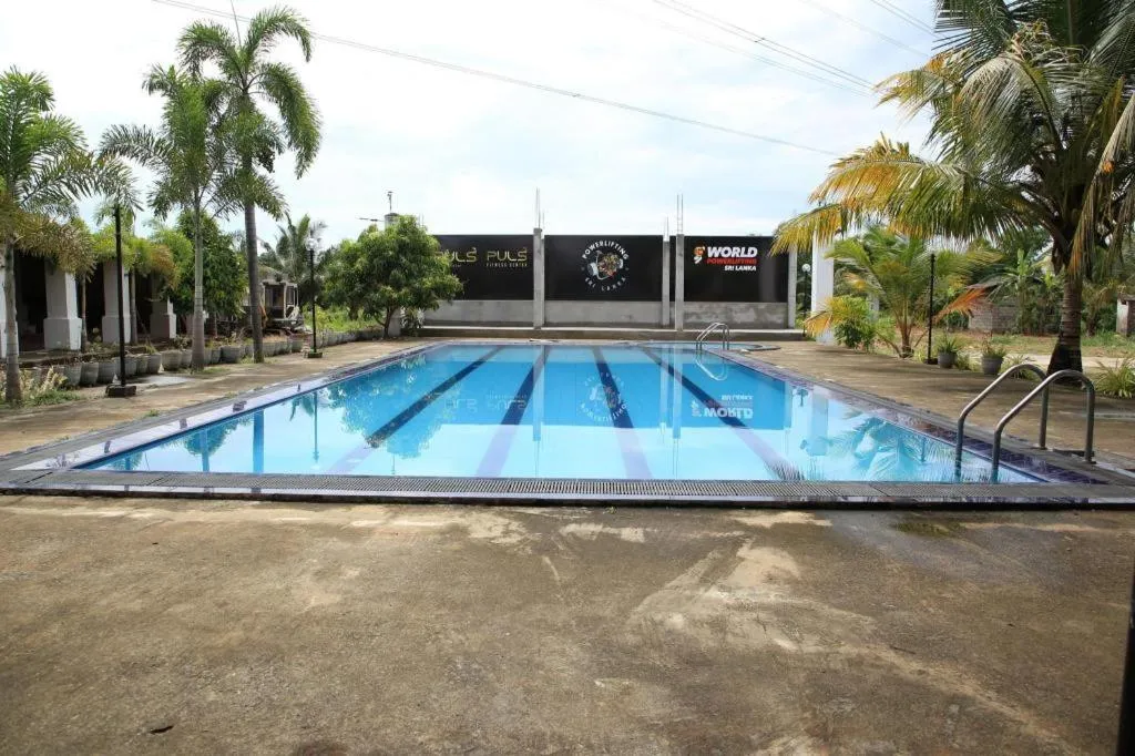 Riverside Hotel Colombo