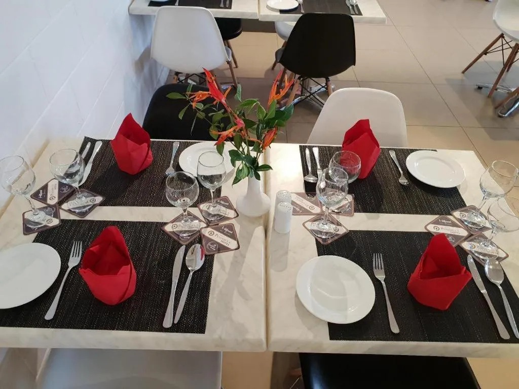 Peninsula International Hotel