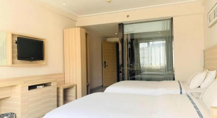 Bed in City Comfort Inn Guangzhou Jiaokou Metro Station