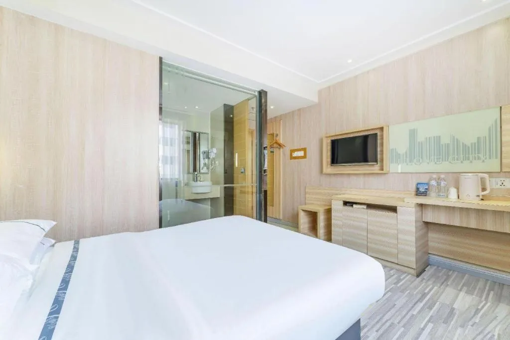 Bed in City Comfort Inn Guangzhou Jiaokou Metro Station