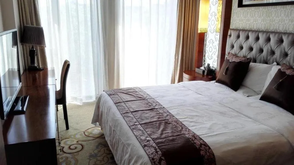 Bed in Inner Mongolia Hotel Forbidden City