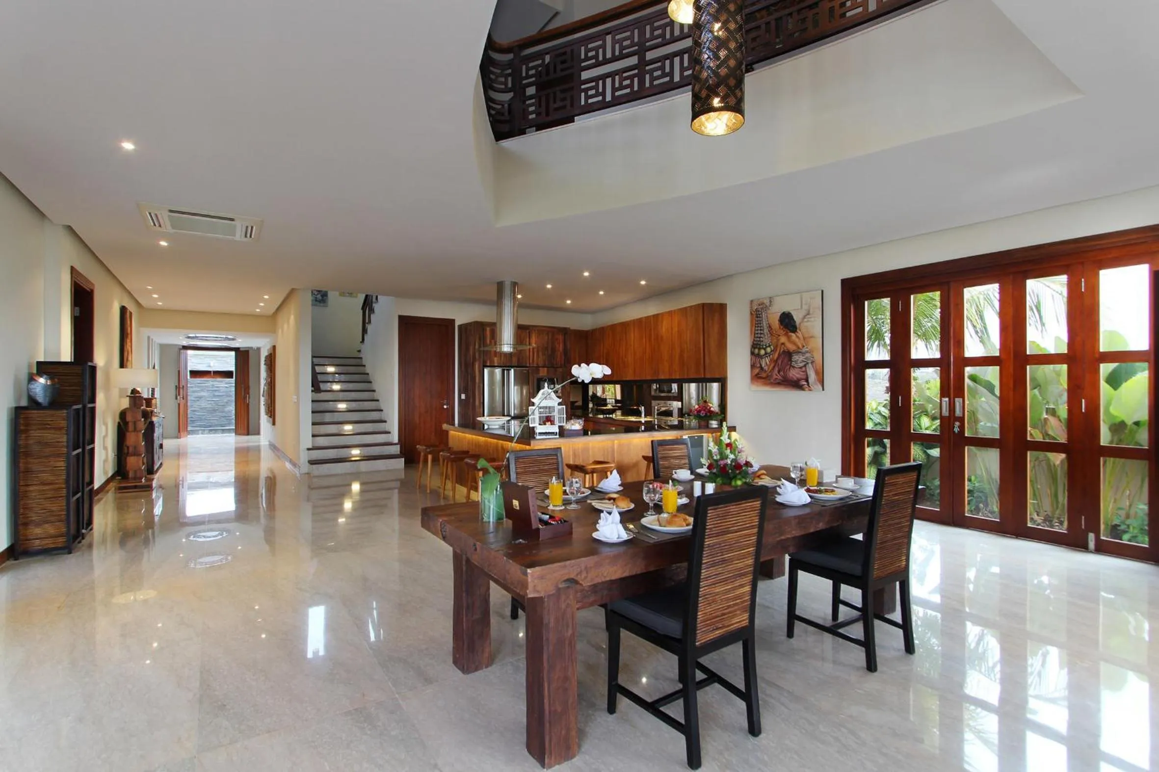 Kitchen or kitchenette in Casa Bonita Villa Bali