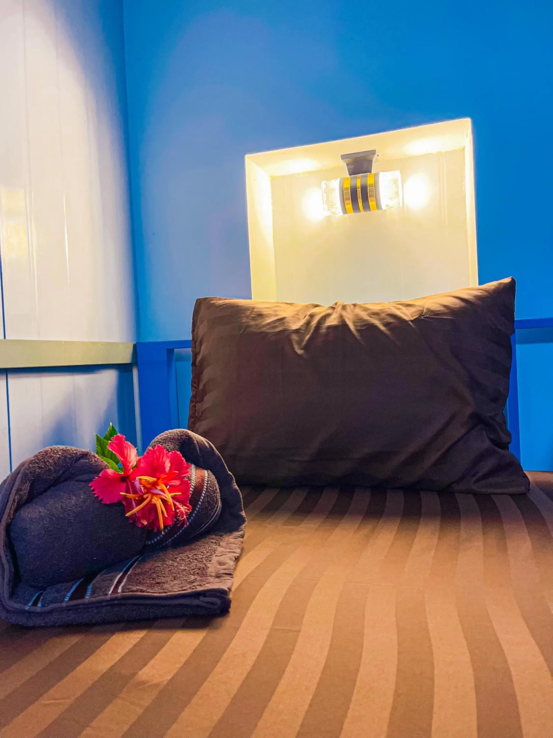 Bed in Ocean Lounge Bungalow