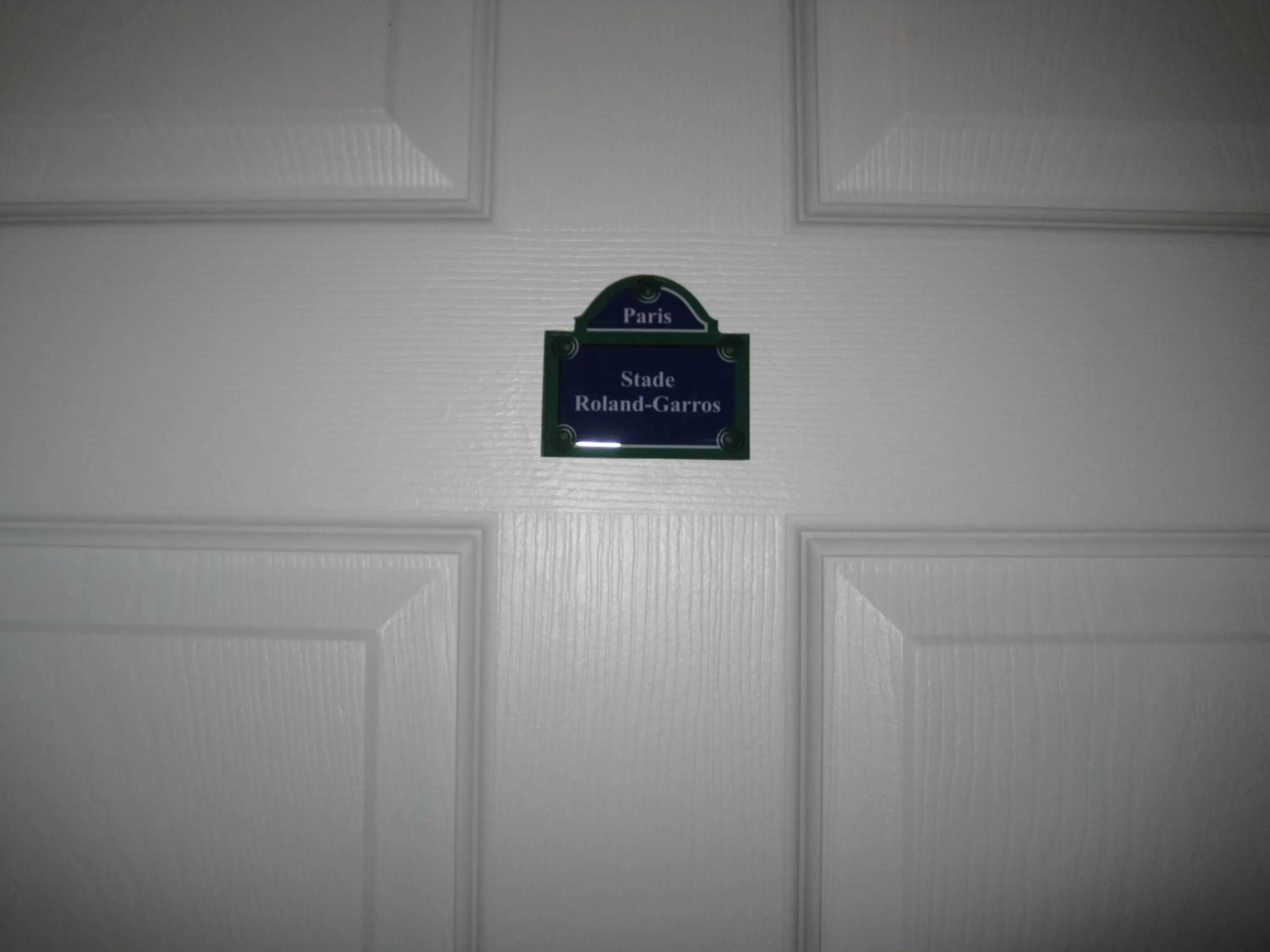 Decorative detail in Courtwood Inn