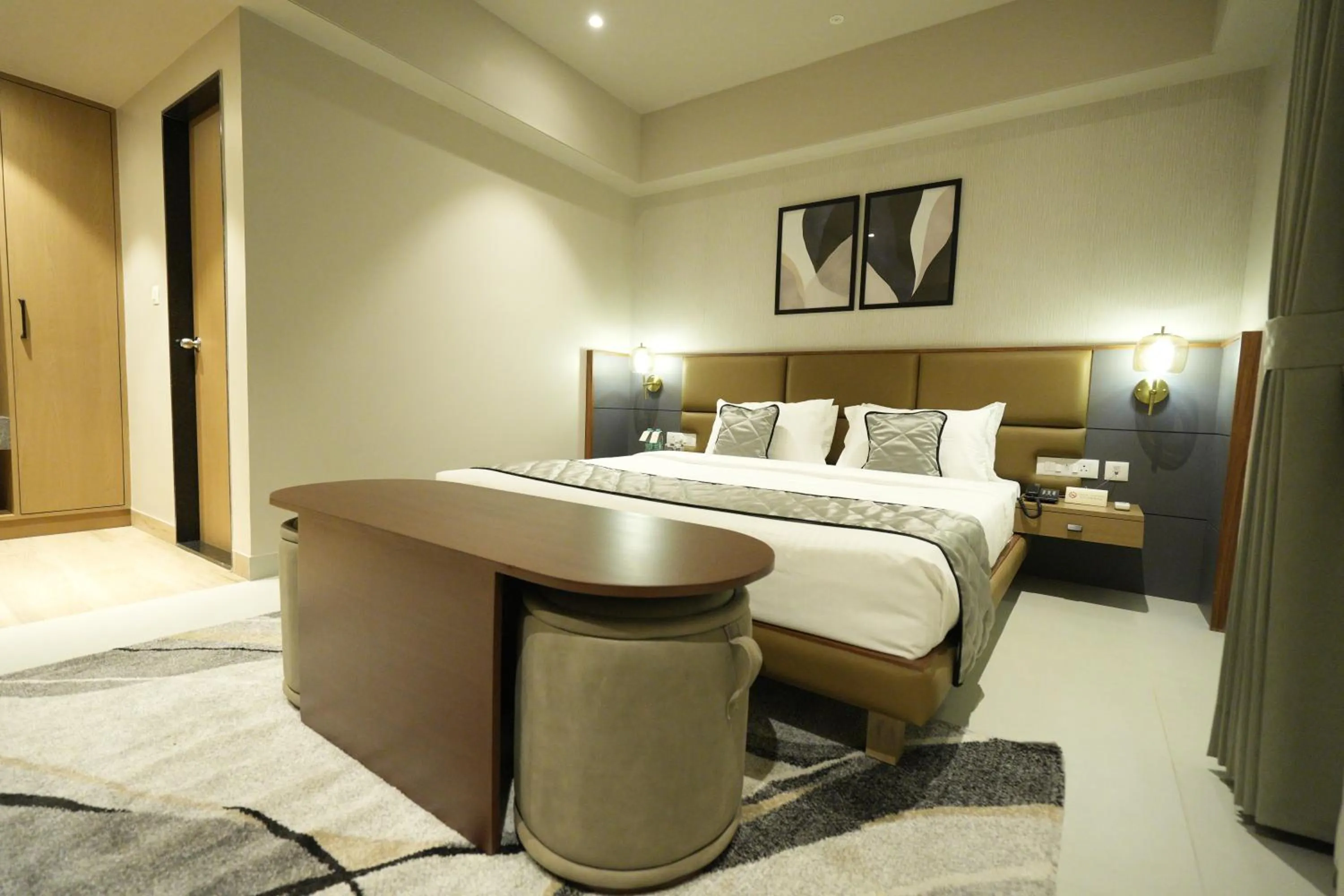 Bed in SIVANTA by BOMBAY GROUP OF HOTELS NAGPUR