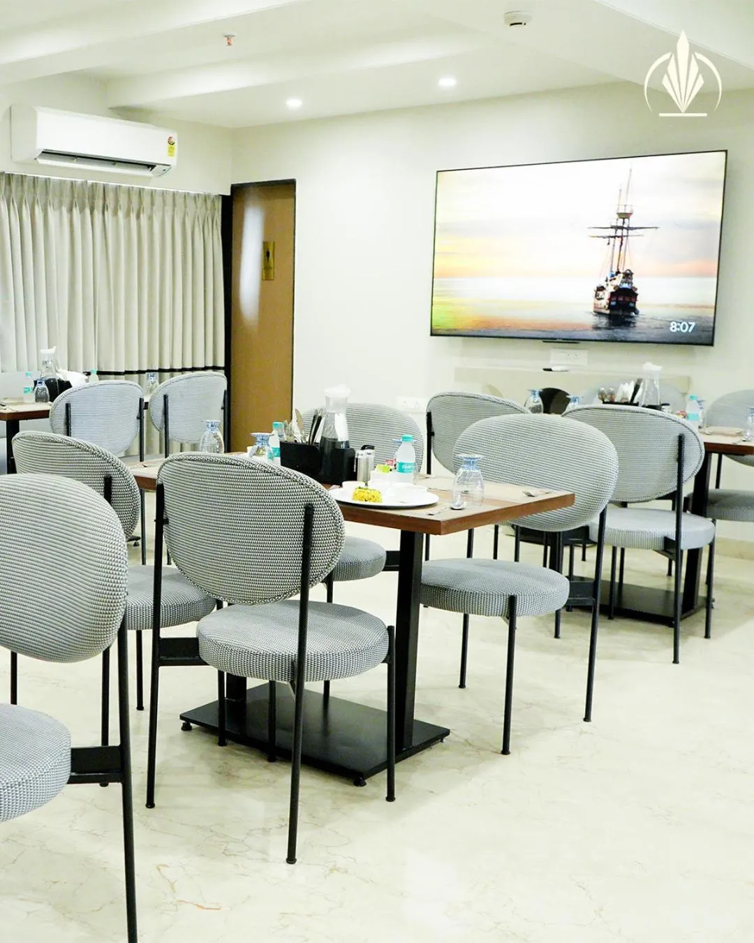 Restaurant/places to eat in SIVANTA by BOMBAY GROUP OF HOTELS NAGPUR