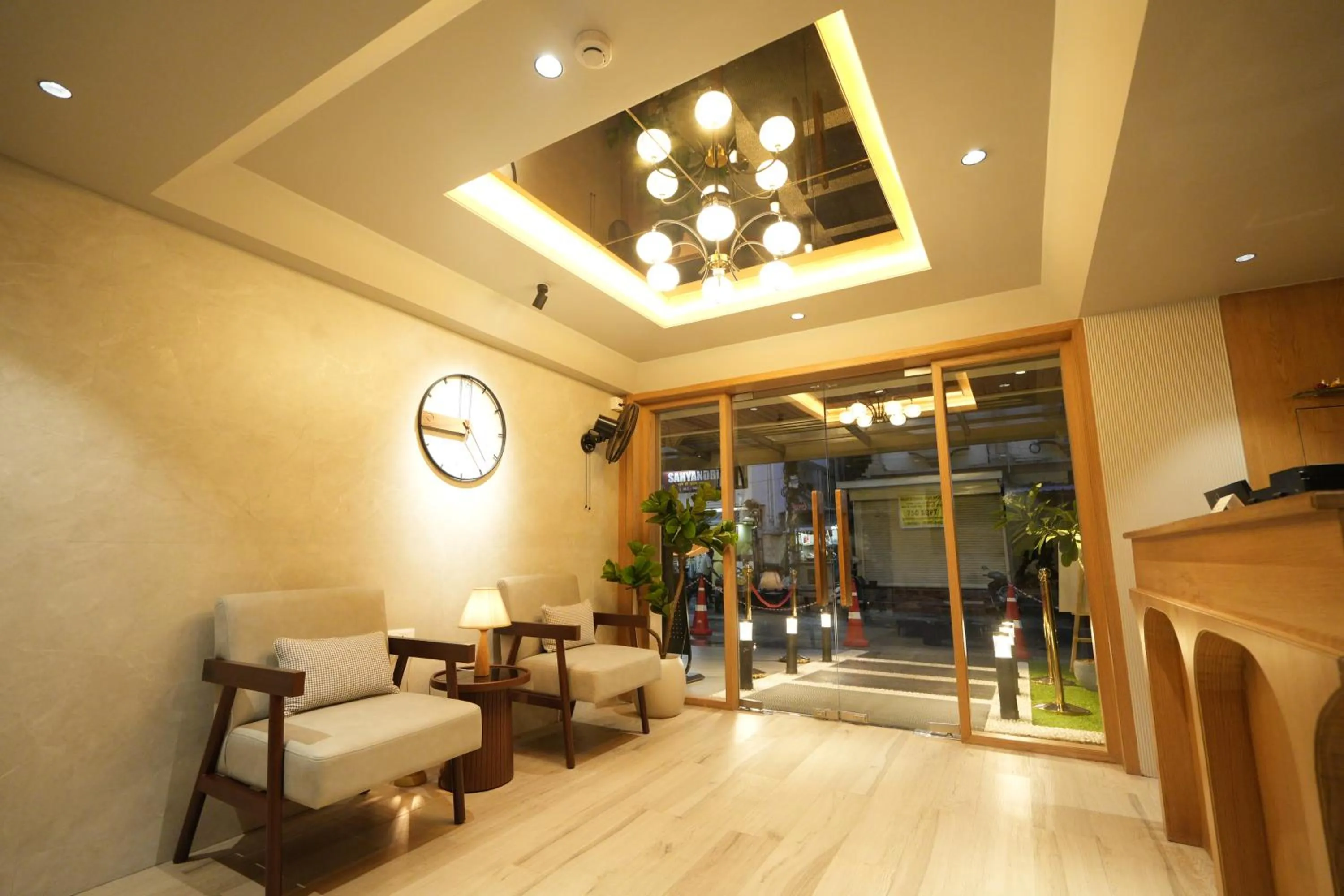 Living room in SIVANTA by BOMBAY GROUP OF HOTELS NAGPUR