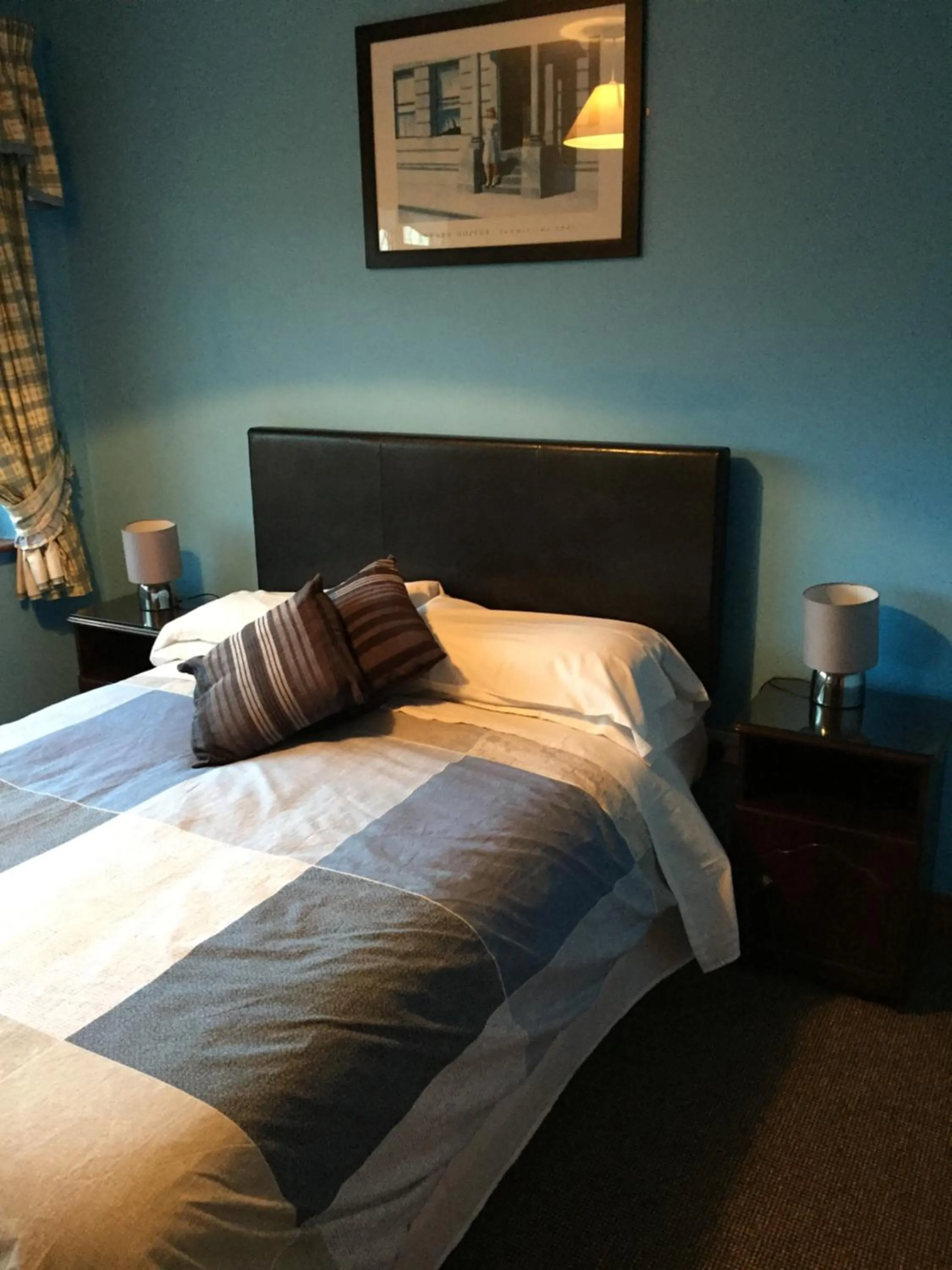 Bed in Maureen's Bed and Breakfast