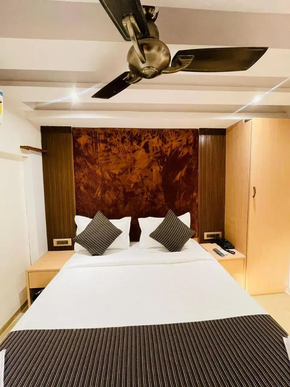 Bed in Hotel Winton Bed in Hotel Winton