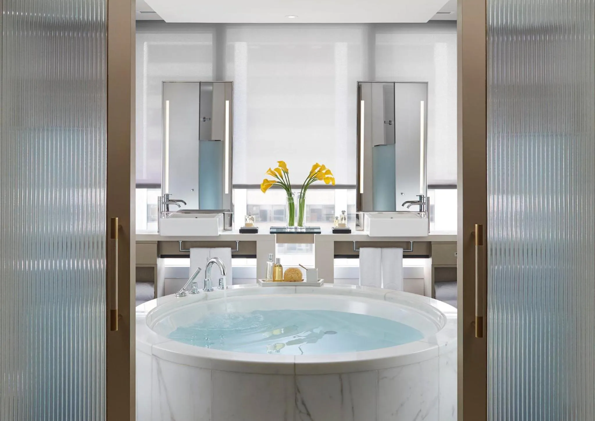 Bathroom in The Landmark Mandarin Oriental, Hong Kong