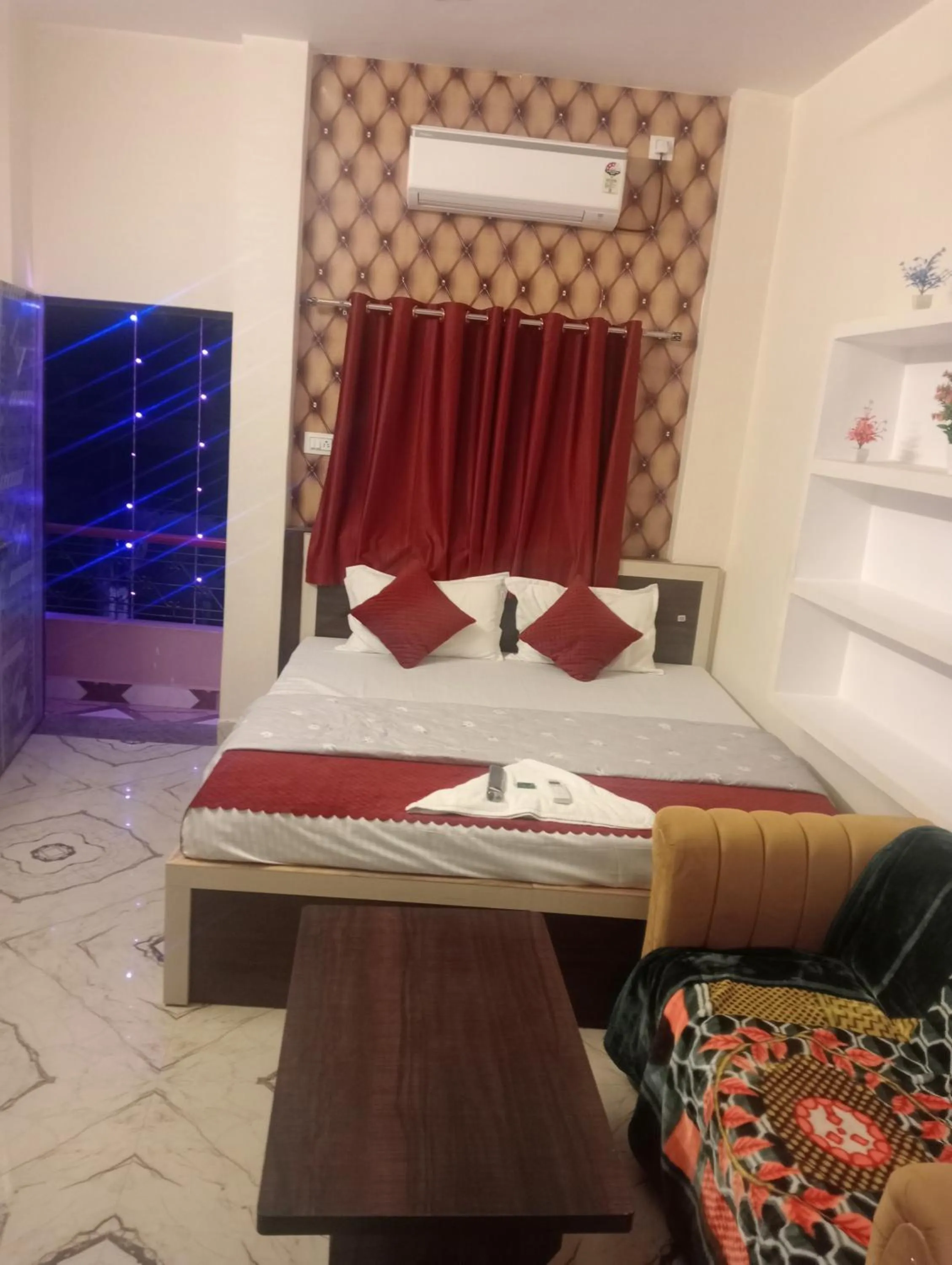 Bed in Rudra Guest House