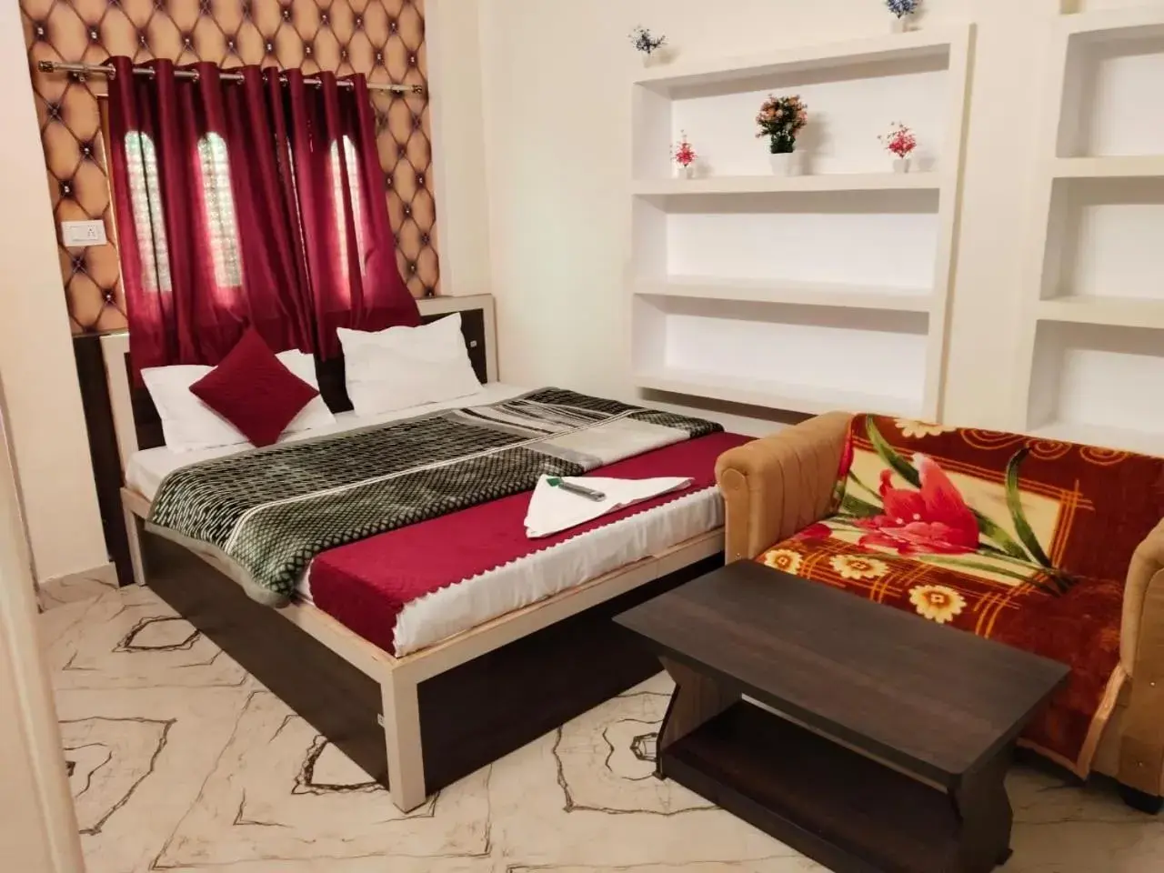 Family Room in Rudra Guest House Family Room in Rudra Guest House