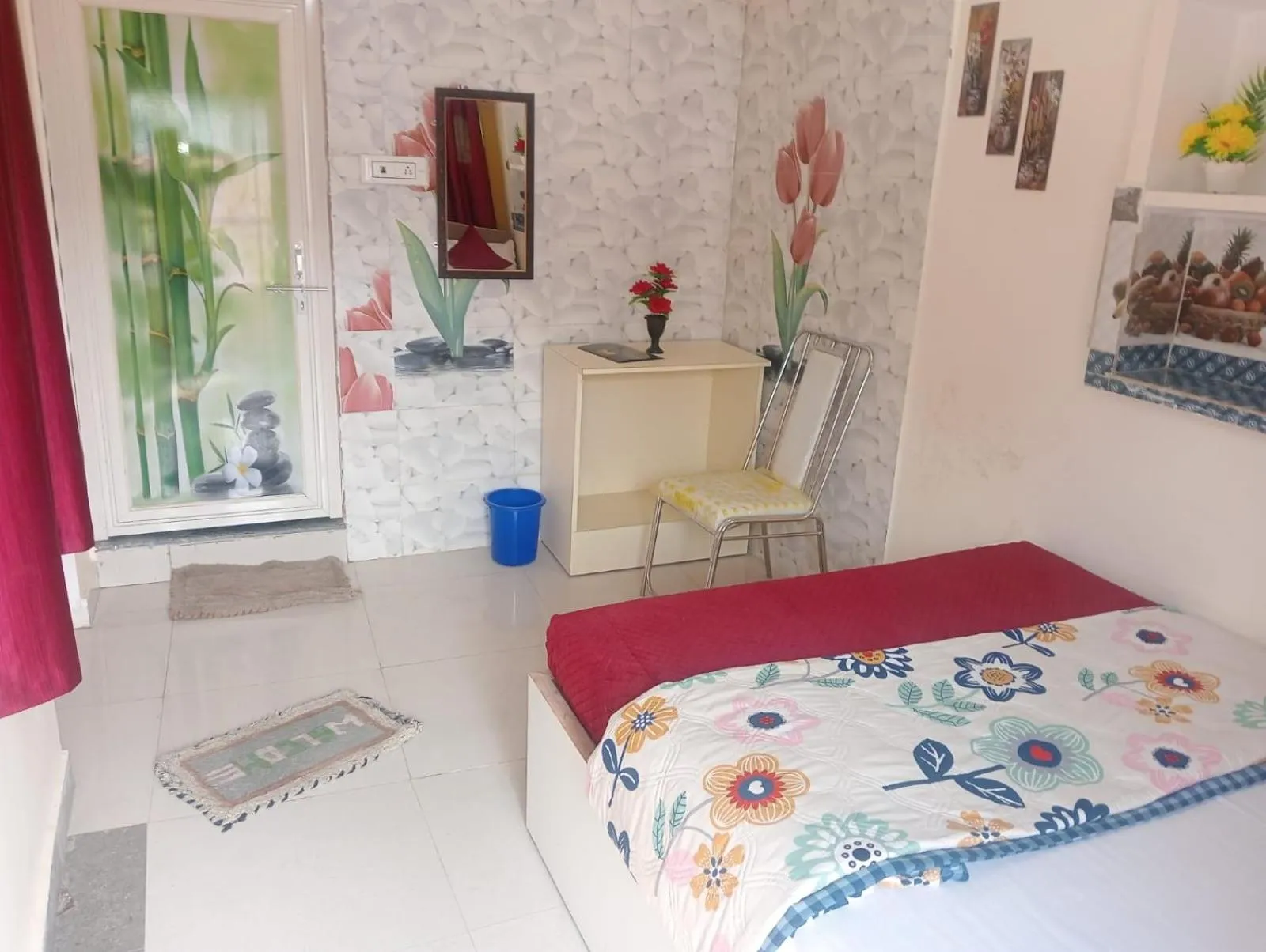 Bed in Rudra Guest House