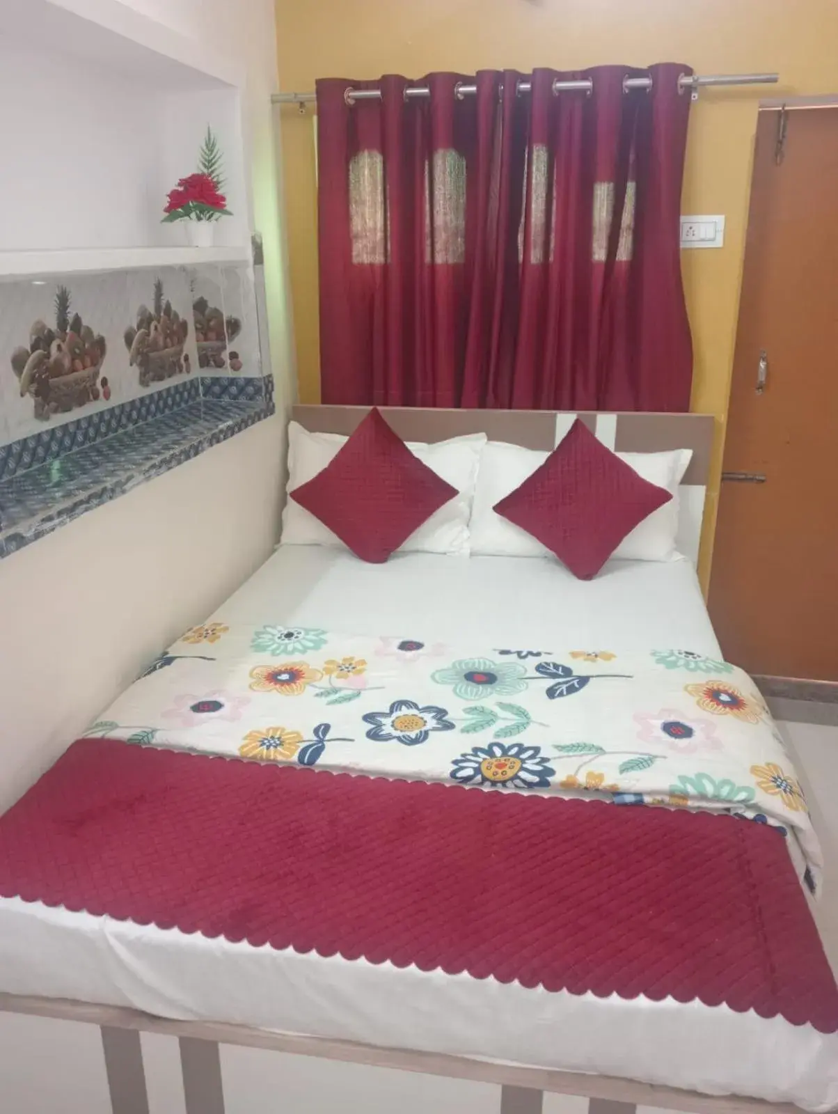 Queen Room in Rudra Guest House Queen Room in Rudra Guest House
