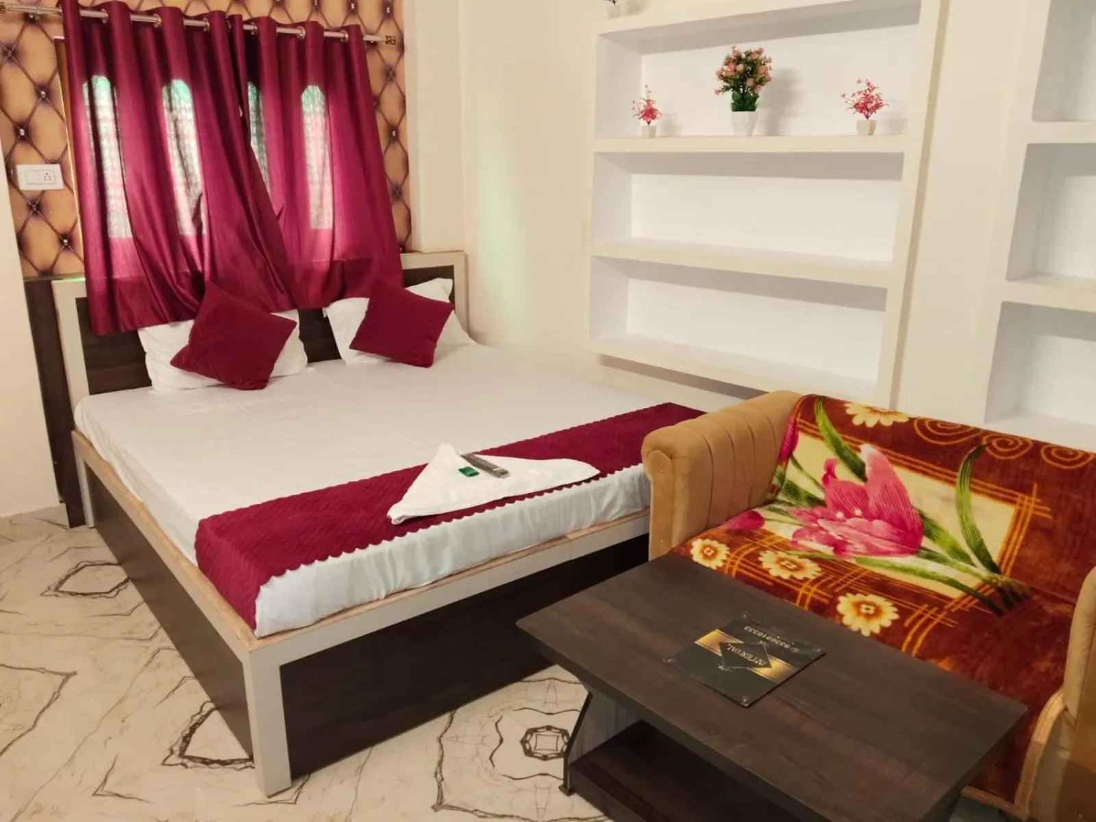 Bed in Rudra Guest House