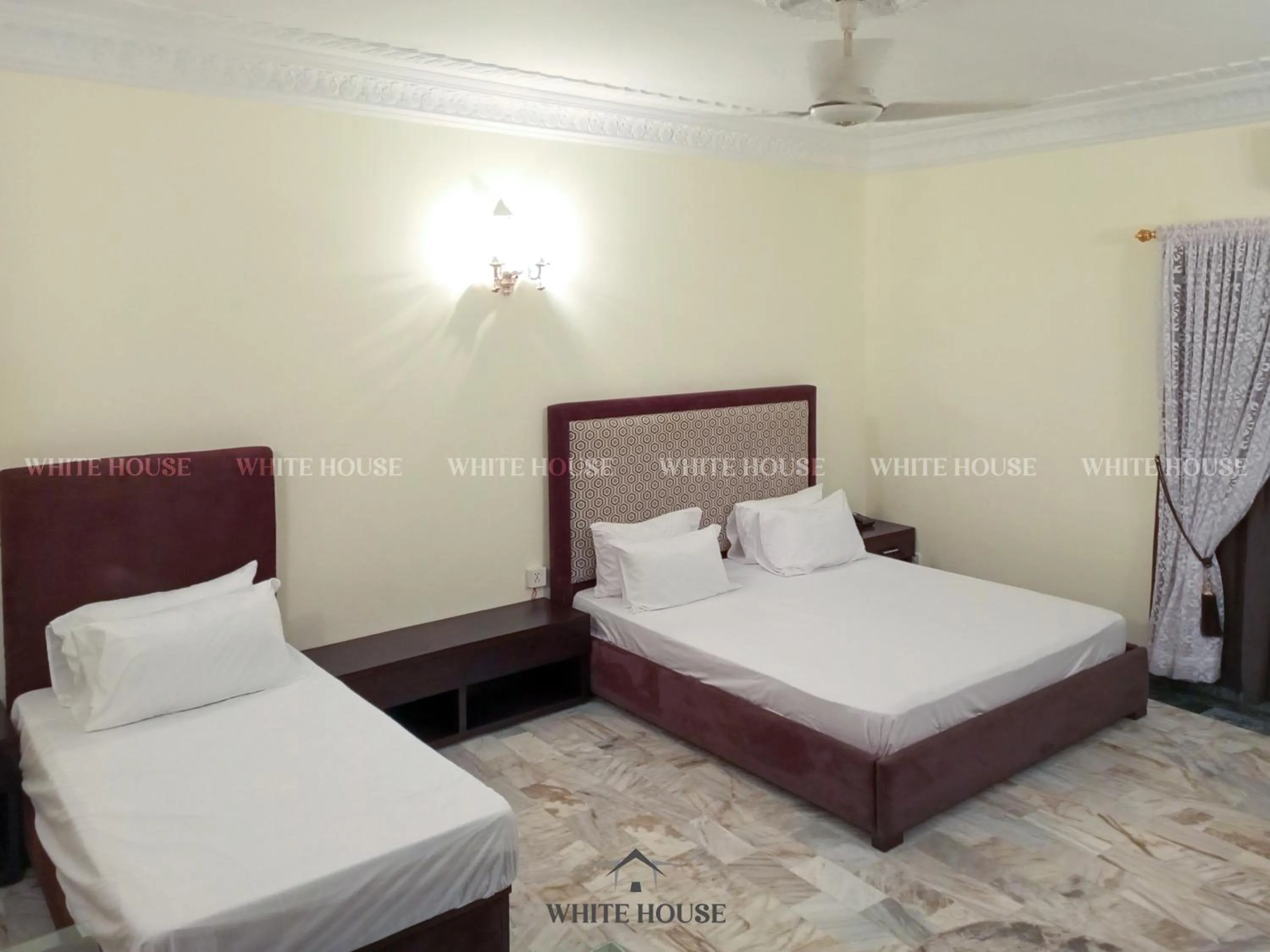 Bed in White House Karachi