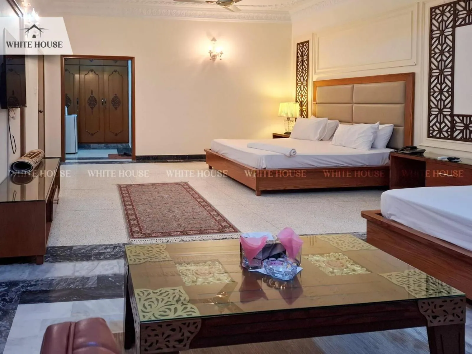 Bed in White House Karachi