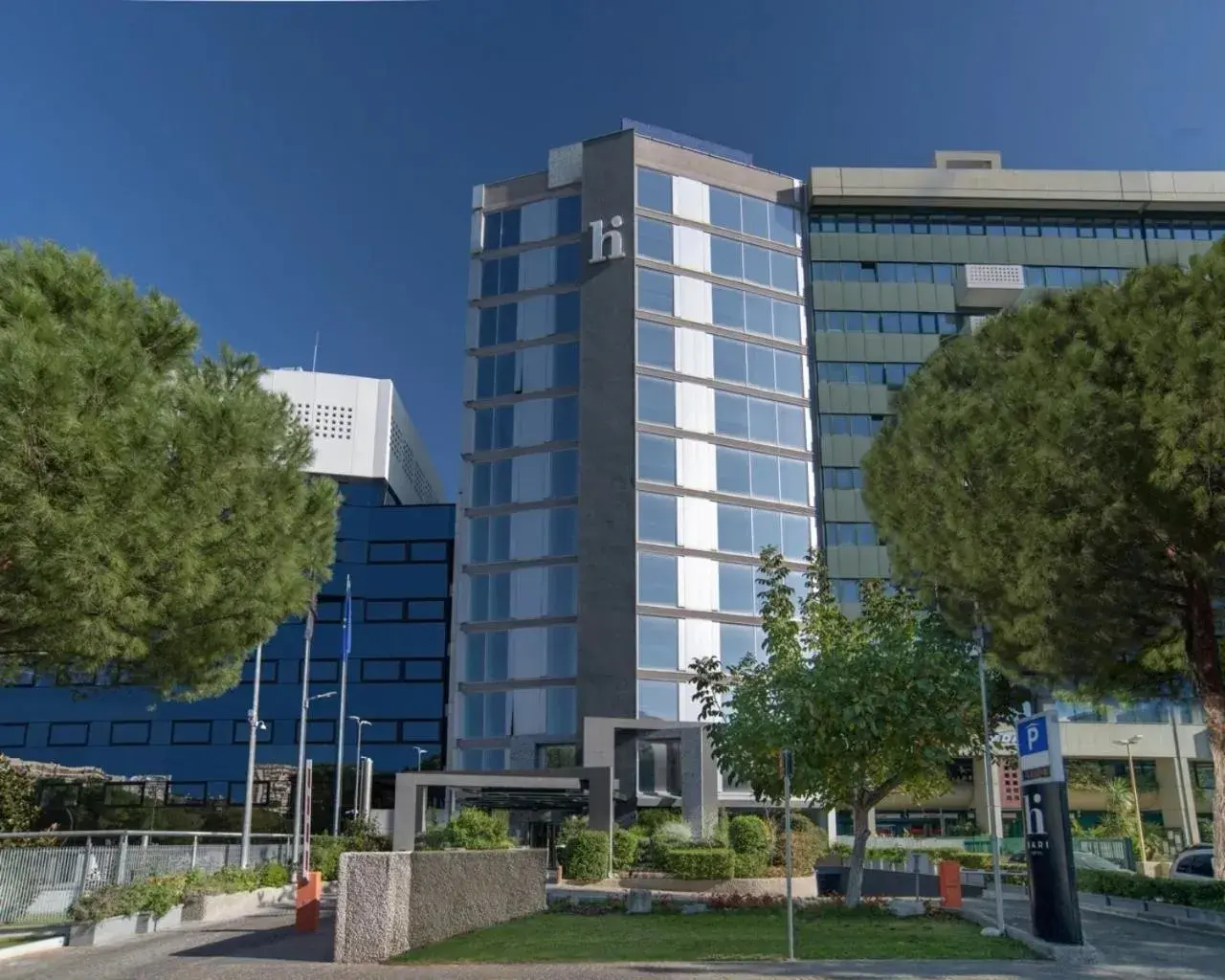 Property building in Hi Hotel Bari Property building in Hi Hotel Bari