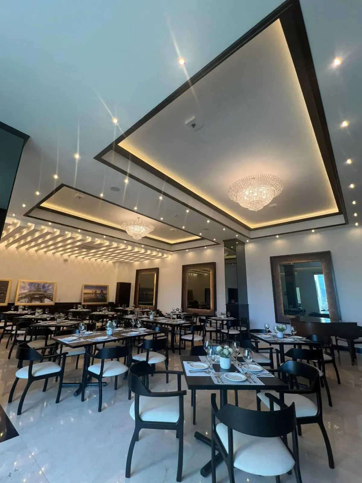 Restaurant/places to eat in Ankara Pedregal Centro de Convenciones Restaurant/places to eat in Ankara Pedregal Centro de Convenciones