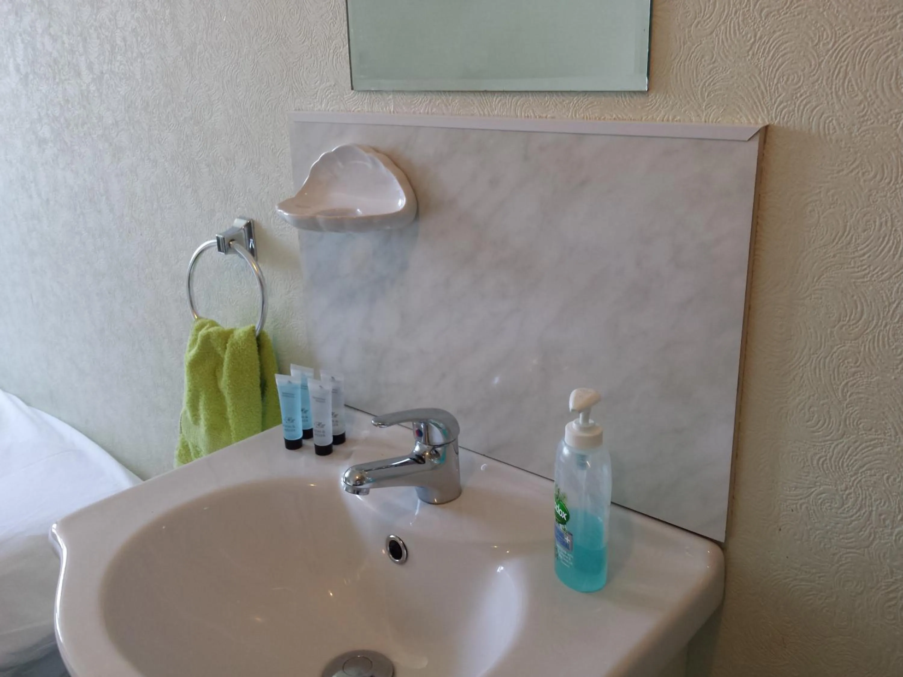 Bathroom in The Ravensbourne Hotel