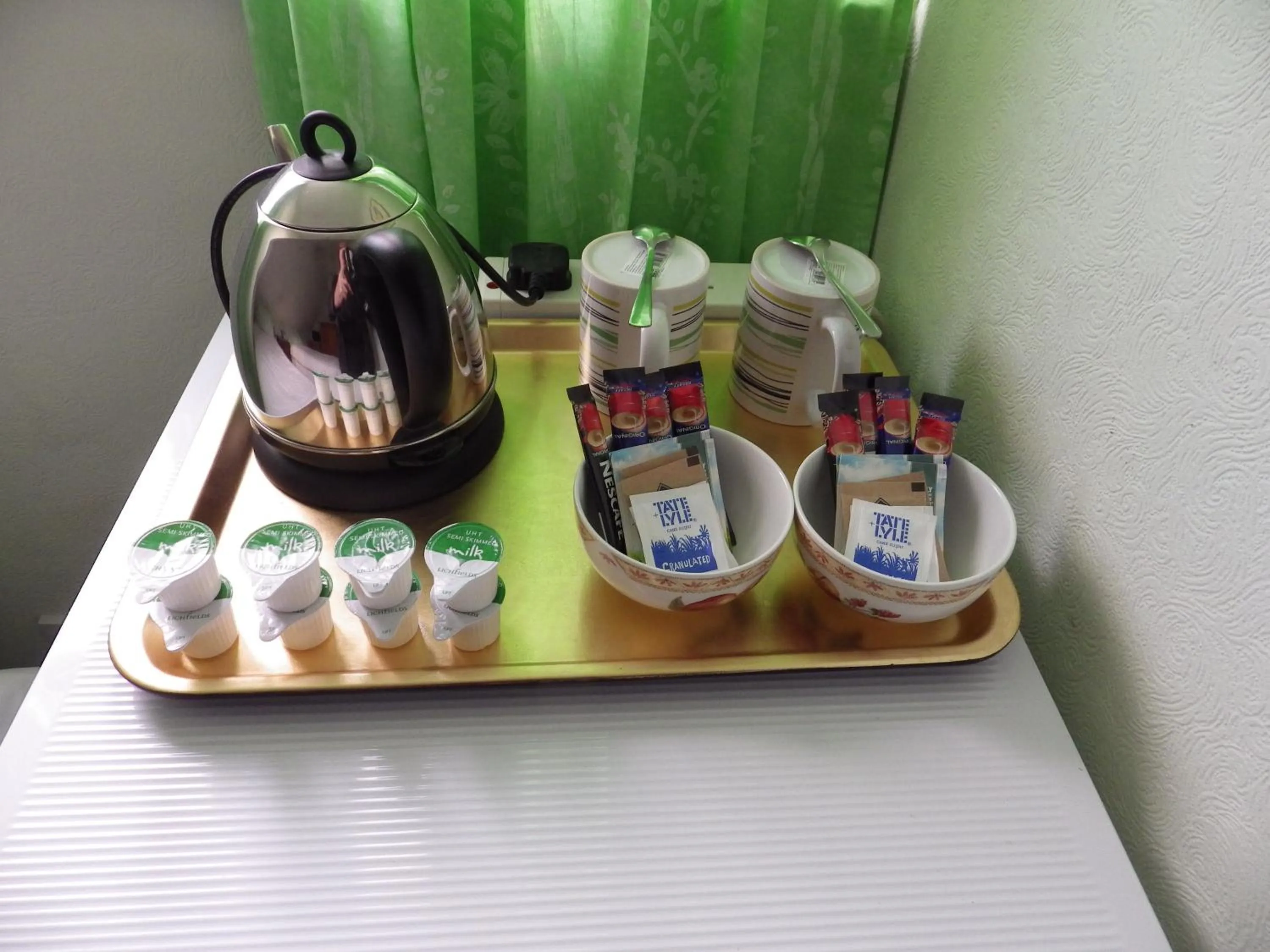 Coffee/tea facilities in The Ravensbourne Hotel