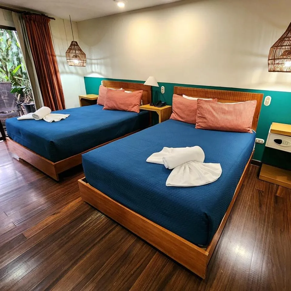 Photo of the whole room, Bed in Hotel Aranjuez