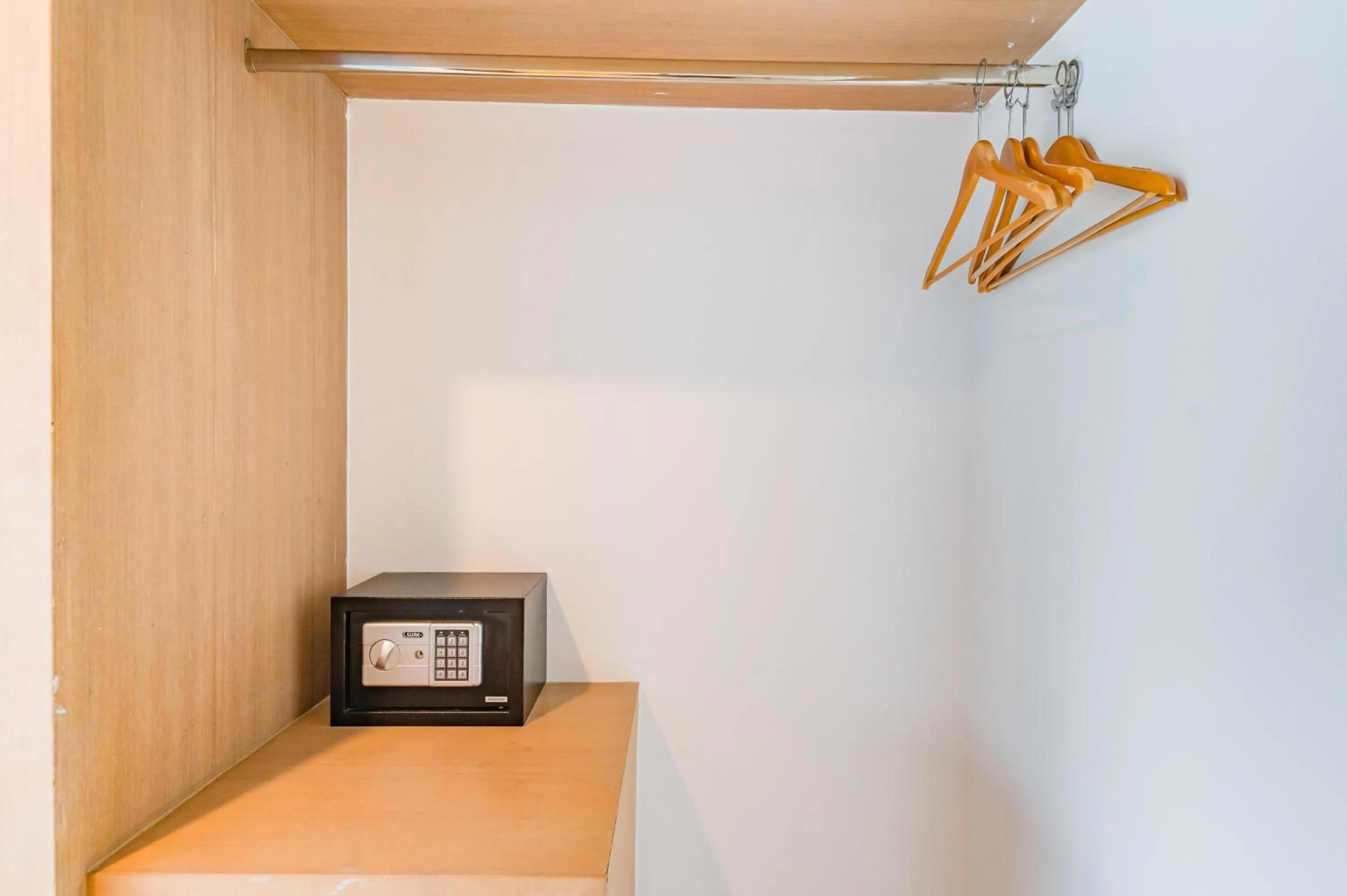 De Blue Sea Rawai Hotel